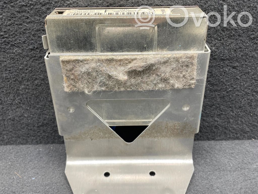 Audi A8 S8 D2 4D GPS navigation control unit/module 
