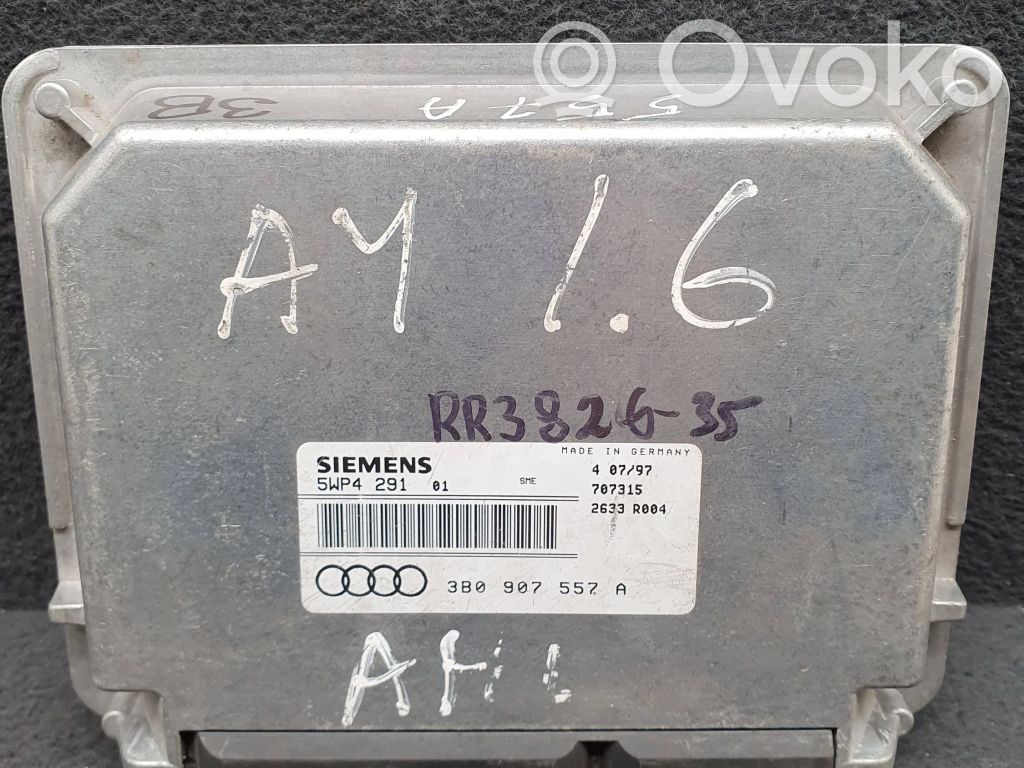 Audi A4 S4 B5 8D Engine control unit/module 
