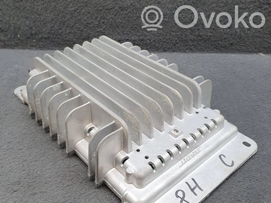 Audi A4 S4 B6 8E 8H Sound amplifier 