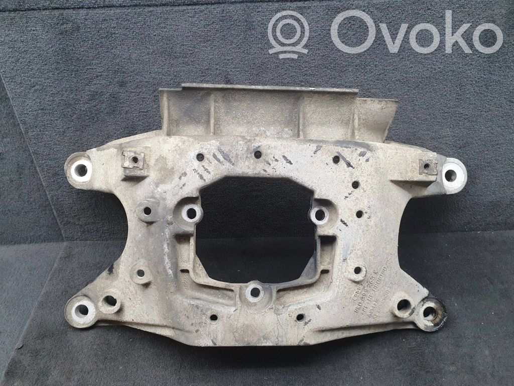 Audi A4 S4 B8 8K Gearbox mounting bracket 