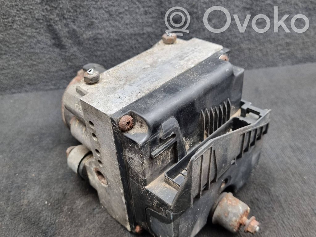Audi A6 S6 C4 4A ABS Blokas 