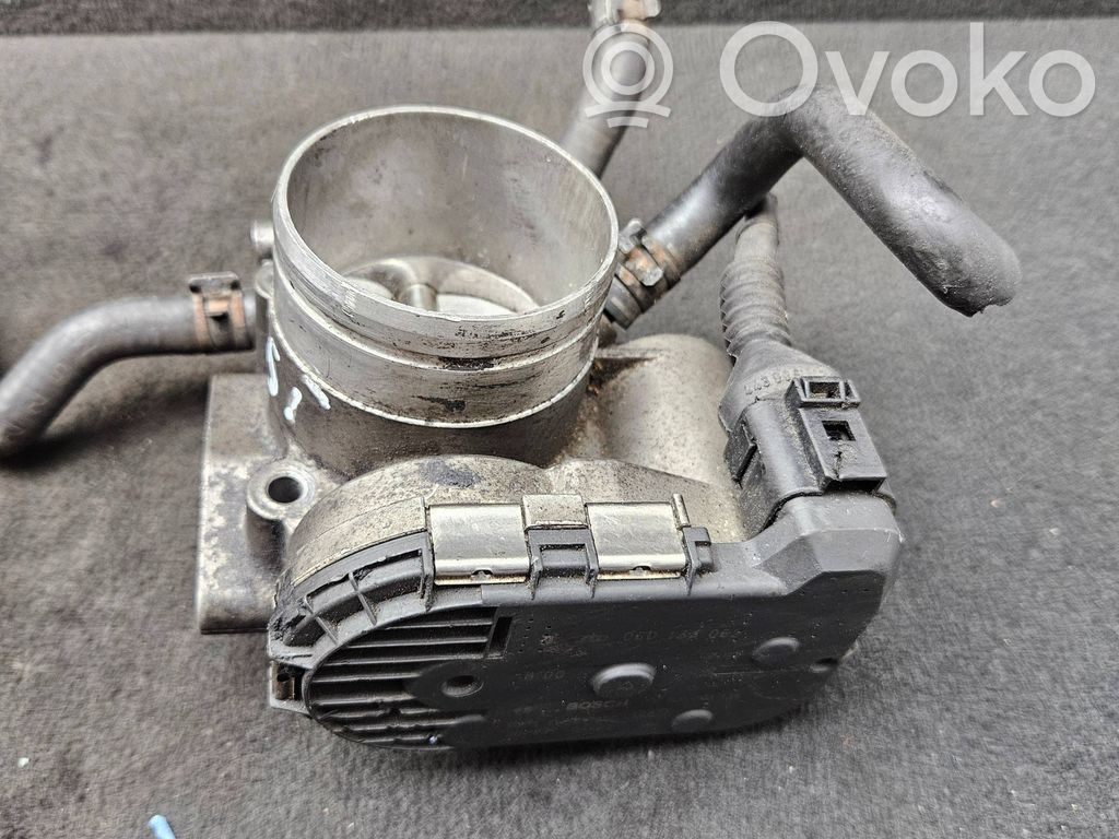 Audi A4 S4 B6 8E 8H Zawór przepustnicy 