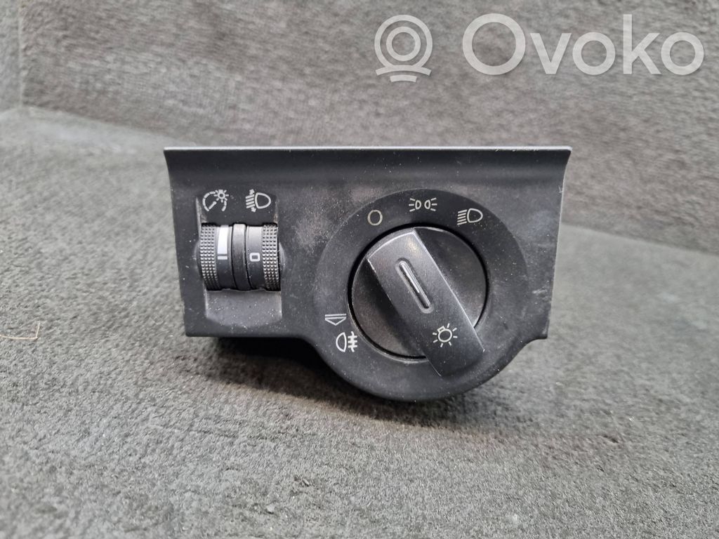 Audi A2 Engine control unit/module 
