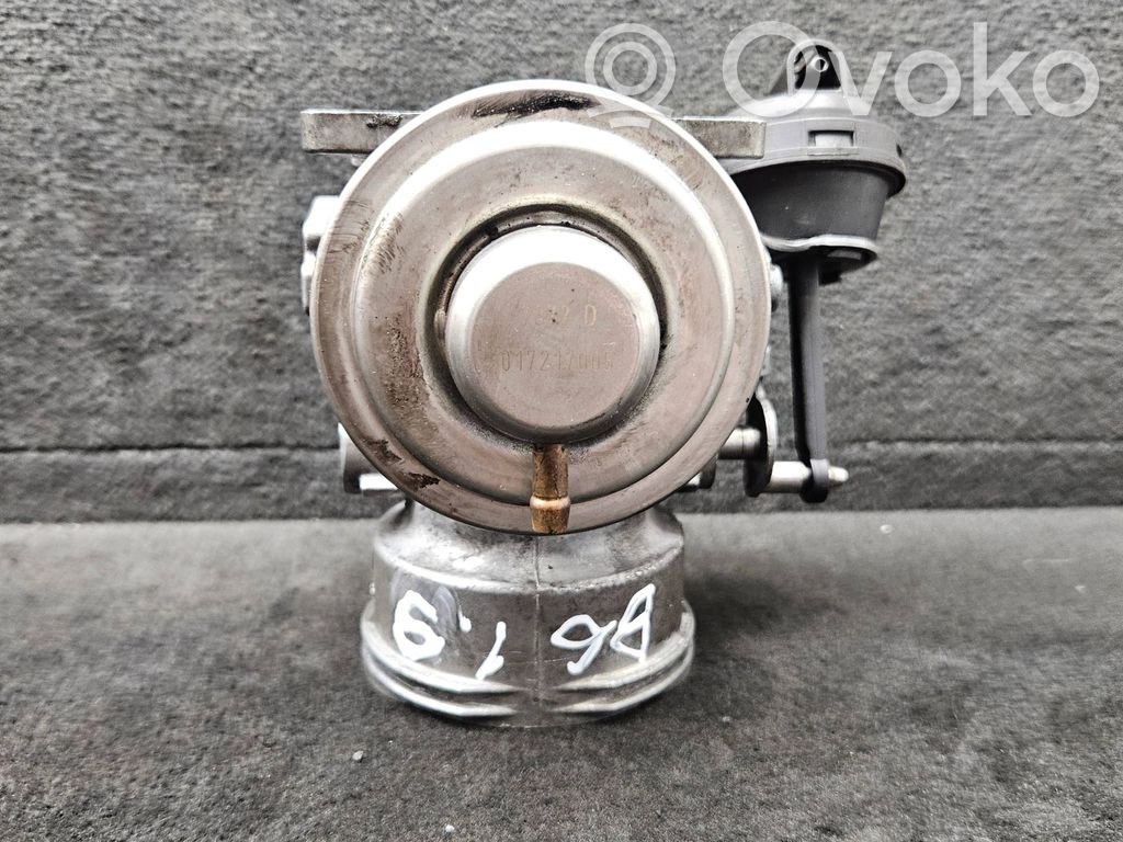 Audi A4 S4 B6 8E 8H EGR-venttiili 