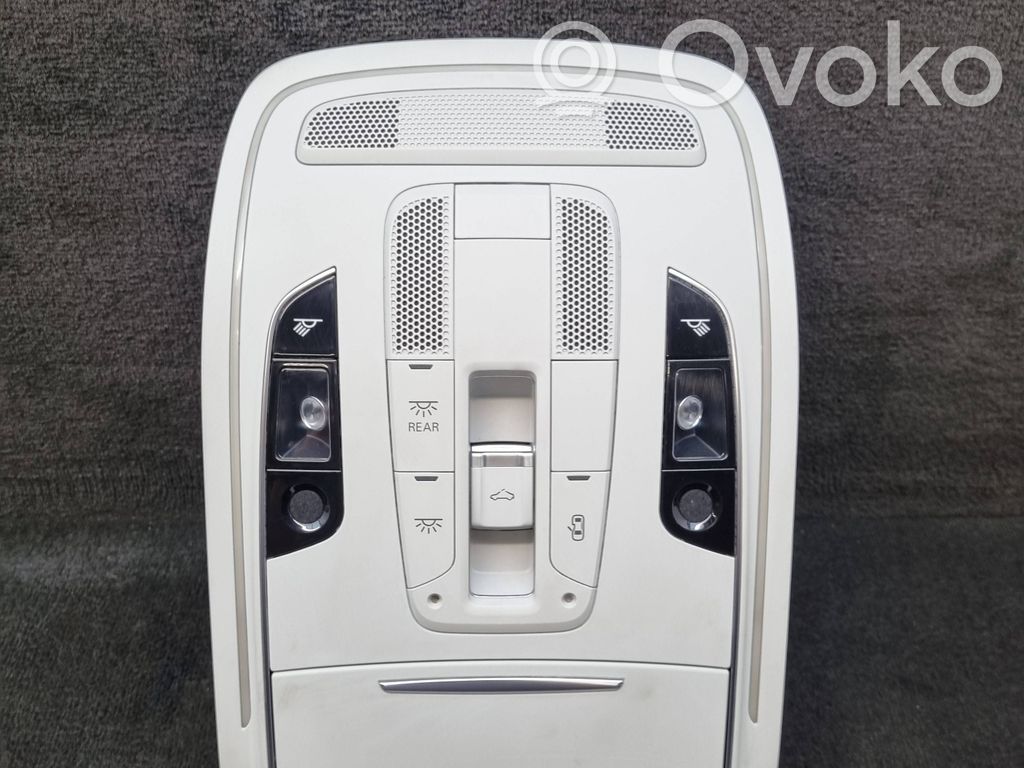 Audi A8 S8 D4 4H Front seat light 