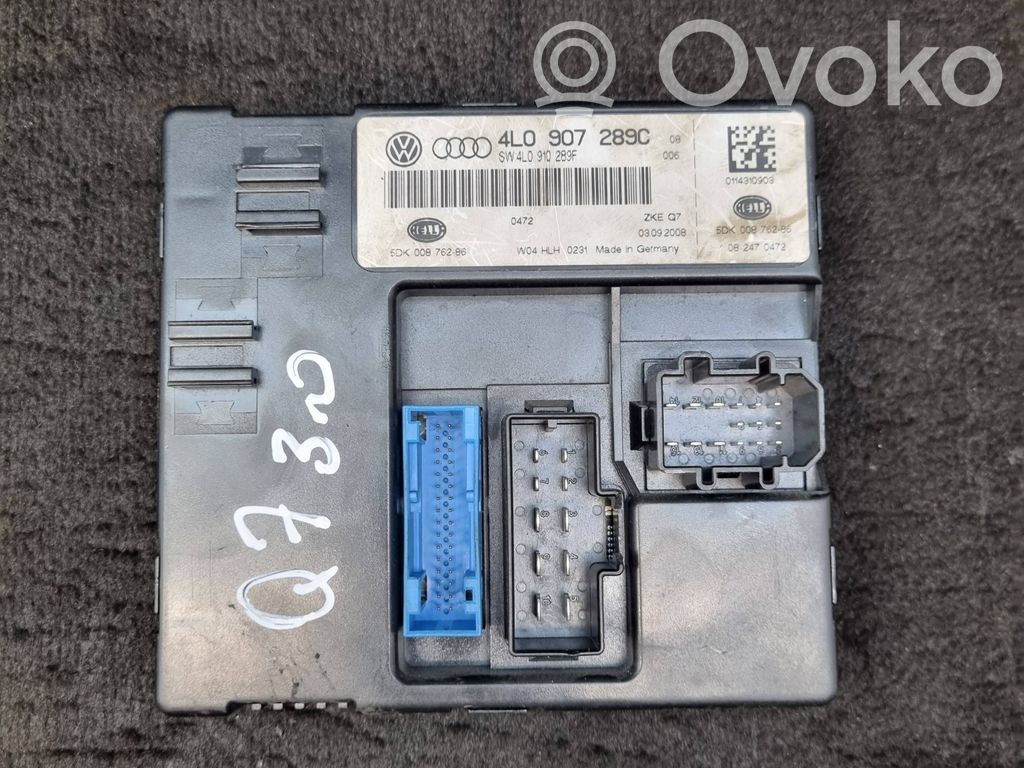 Audi Q7 4L Komforto modulis 