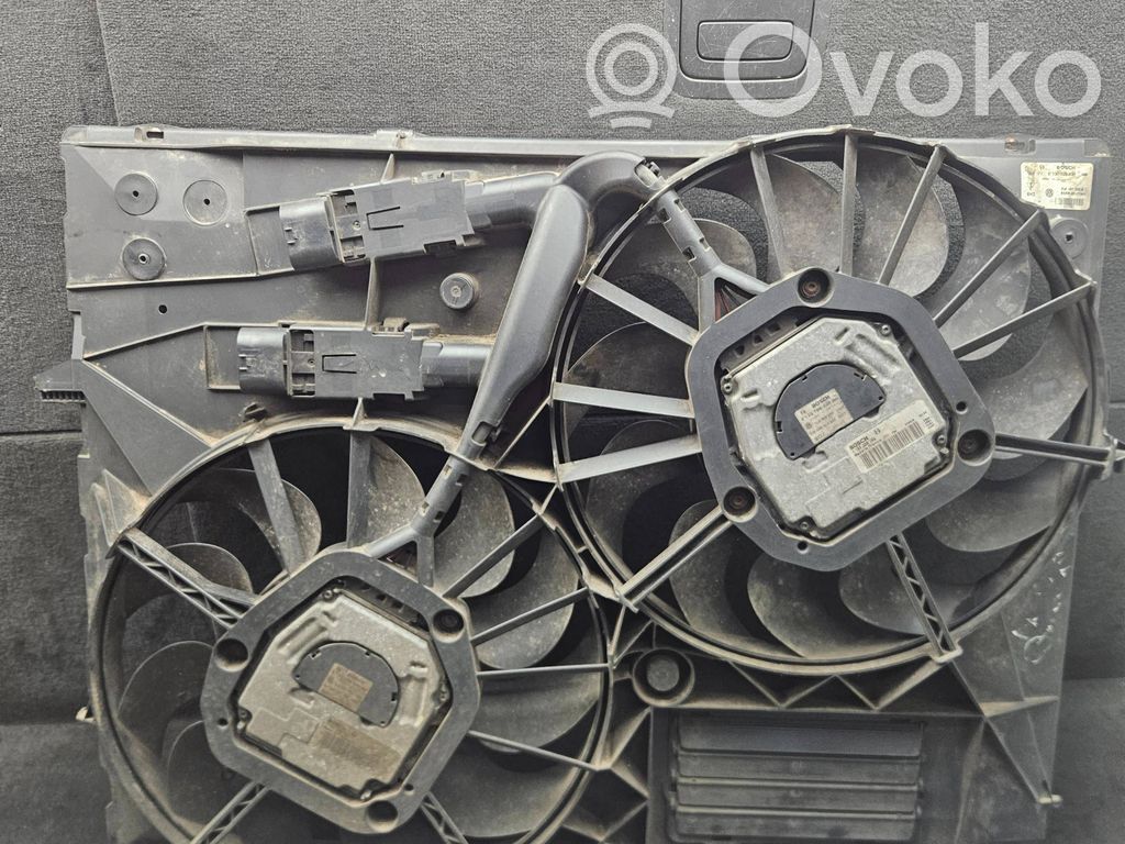 Audi Q7 4L Jäähdyttimen jäähdytinpuhallin 