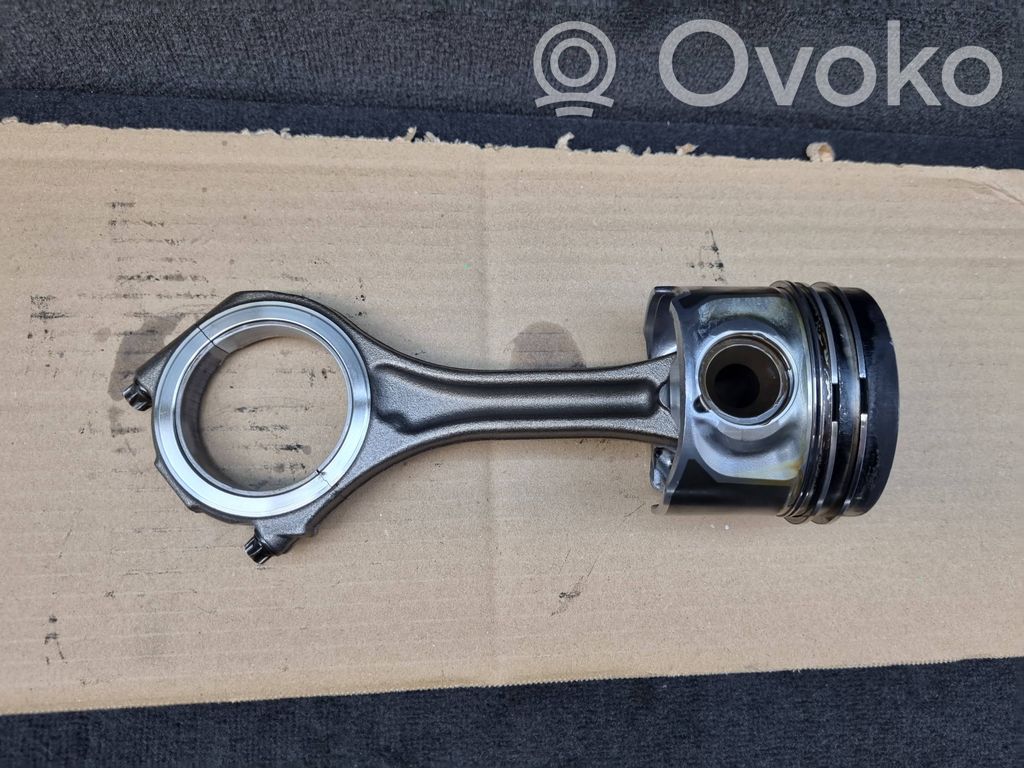 Piston avec bielle   059198401E,059198401M,059107065BK