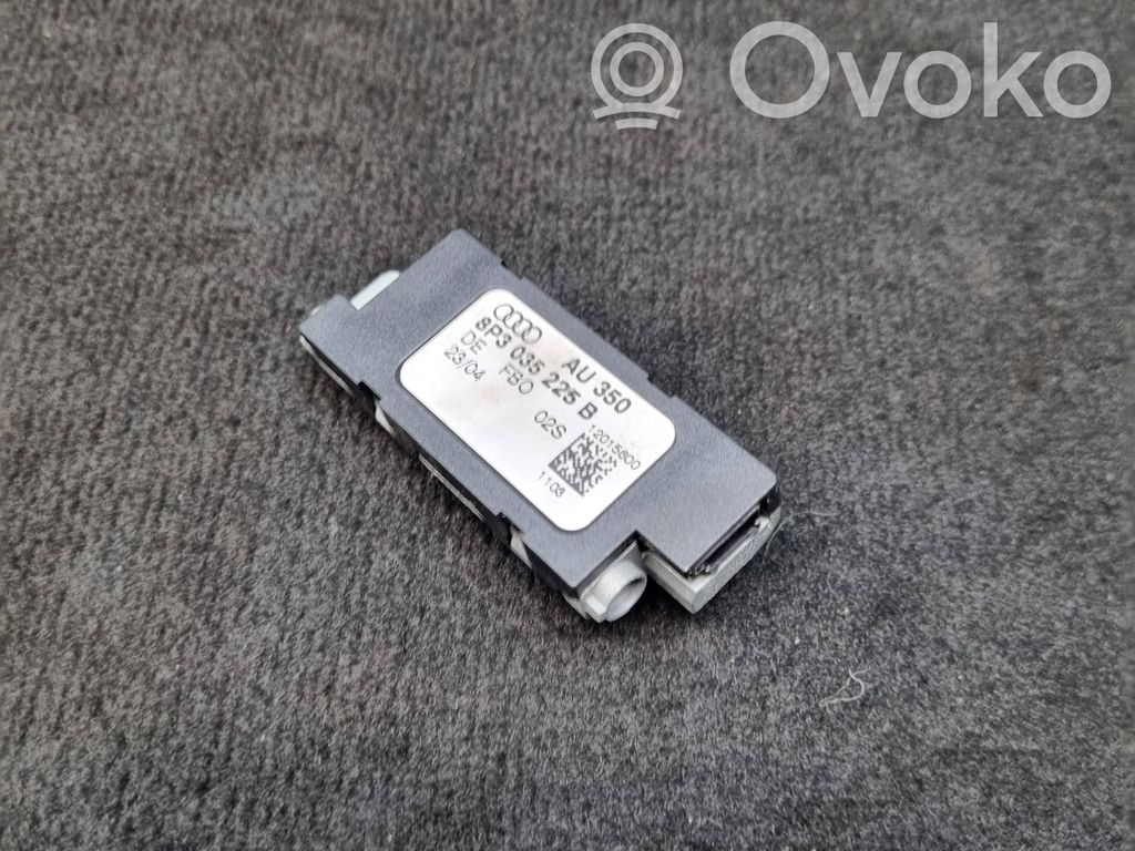Audi A3 S3 8P Pystyantennivahvistin 