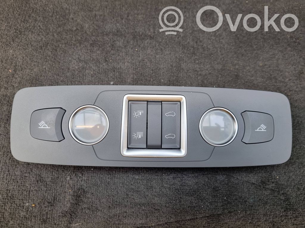 Audi Q7 4L Rear seat light 