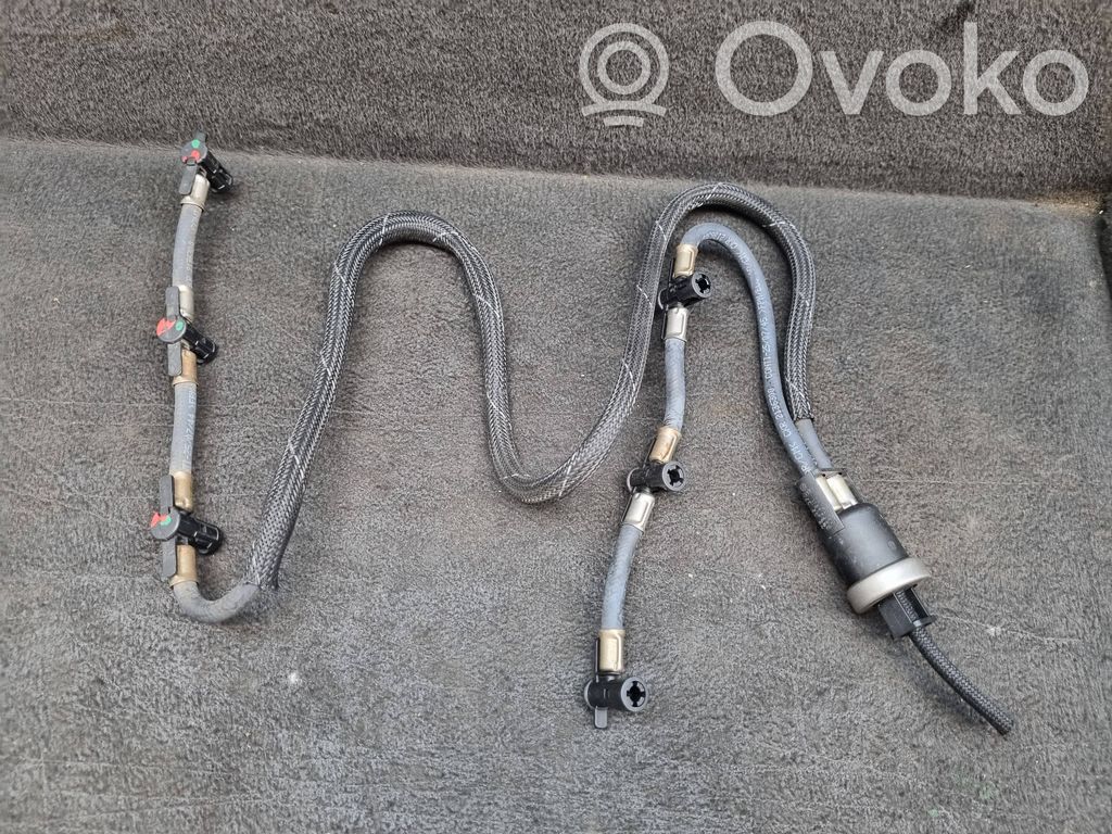 Audi Q7 4L Fuel line pipe 