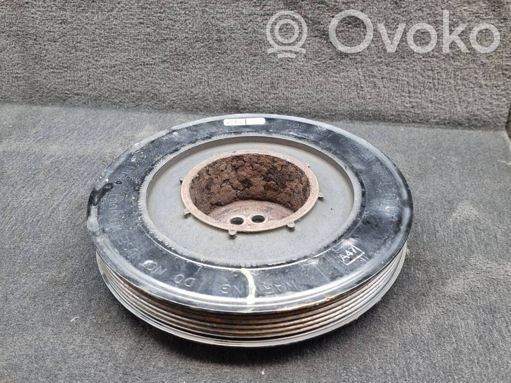 Audi Q7 4L Kampiakselin vauhtipyörä 