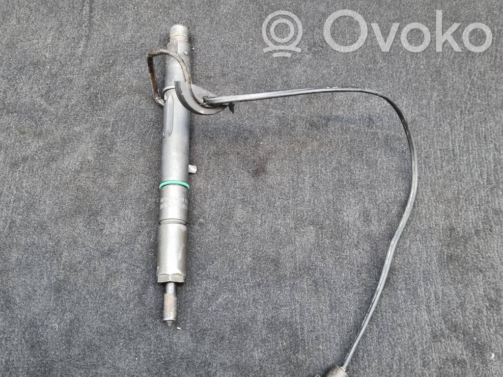 Audi A6 S6 C5 4B Inyector de combustible 