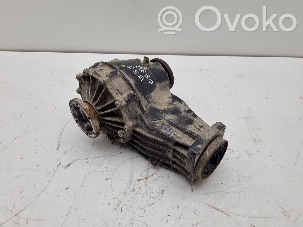 Audi A6 S6 C6 4F Galinis reduktorius 