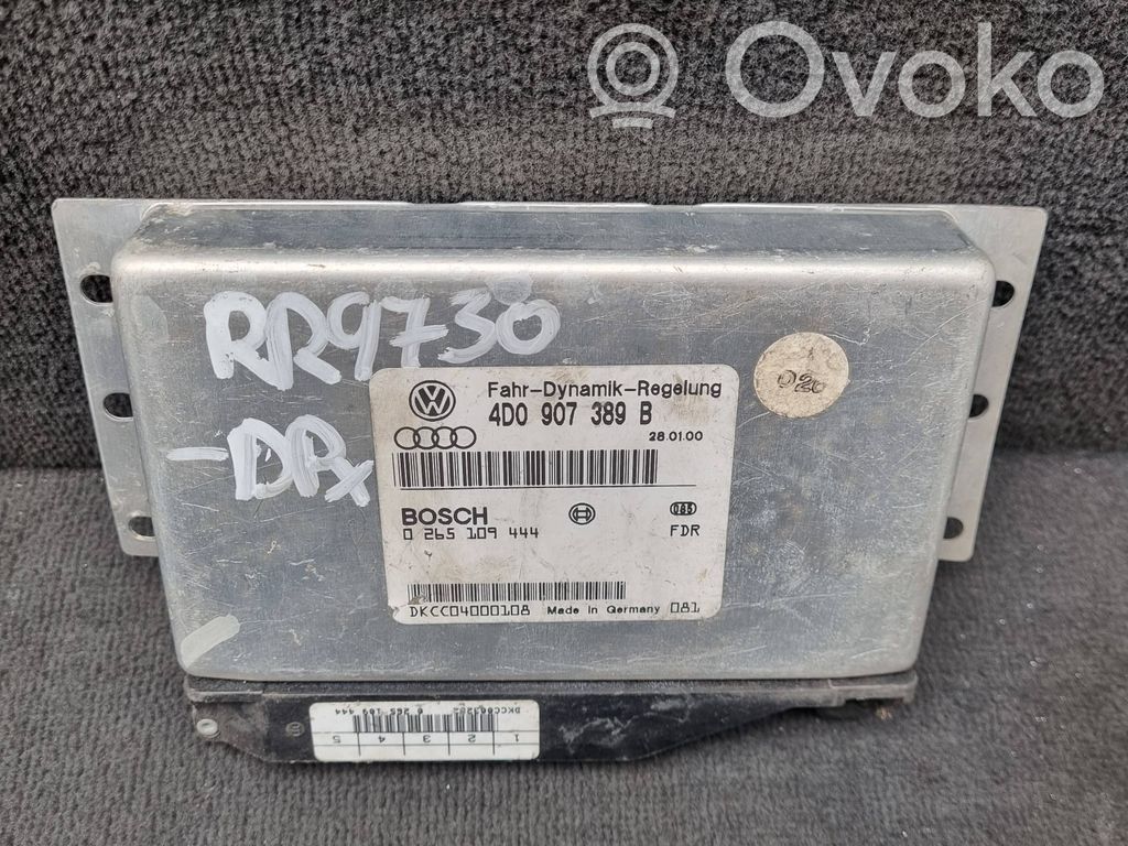 Audi A8 S8 D2 4D Engine control unit/module 