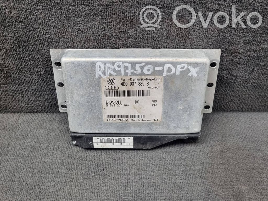 Audi A8 S8 D2 4D Engine control unit/module 