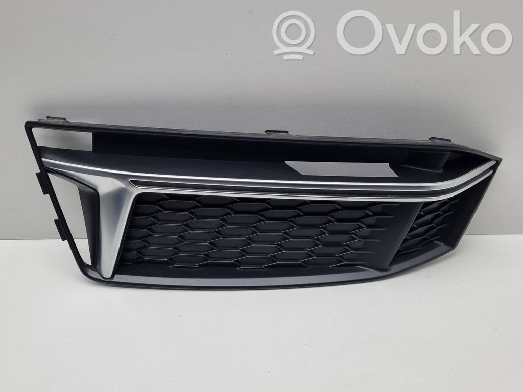 Audi A4 S4 B9 Mascherina inferiore del paraurti anteriore 