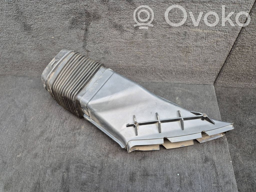 Audi A6 S6 C6 4F Componentă admisie aer 