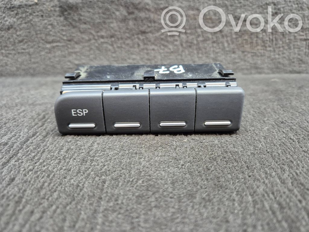 Audi A4 S4 B7 8E 8H A set of switches 
