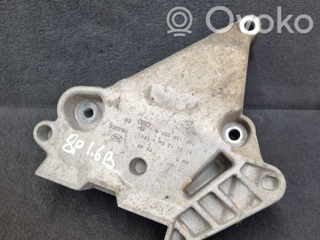 Audi A3 S3 8P Engine mounting bracket 