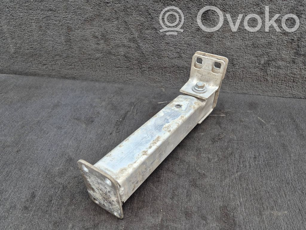 Audi Q7 4M Radiator support slam panel bracket 
