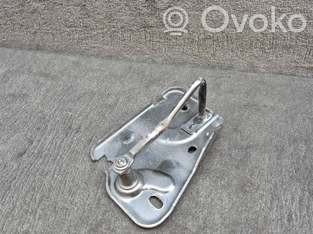 Audi Q7 4M Engine bonnet/hood lock/latch loop/hook 