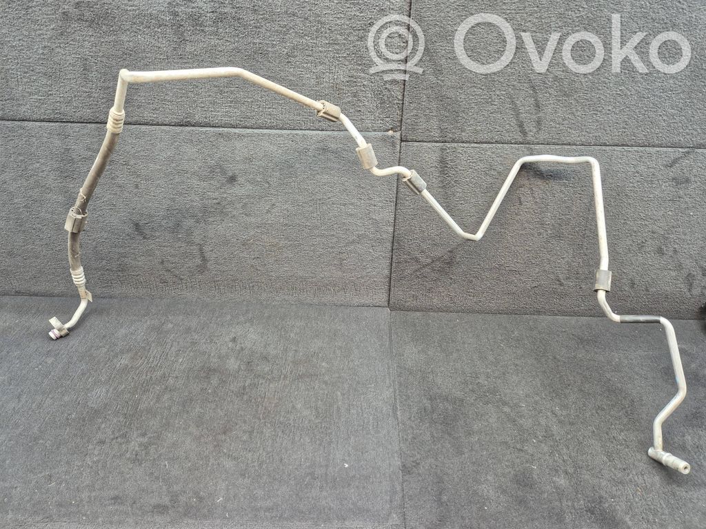 Audi A4 S4 B8 8K Wąż / Przewód klimatyzacji A/C 