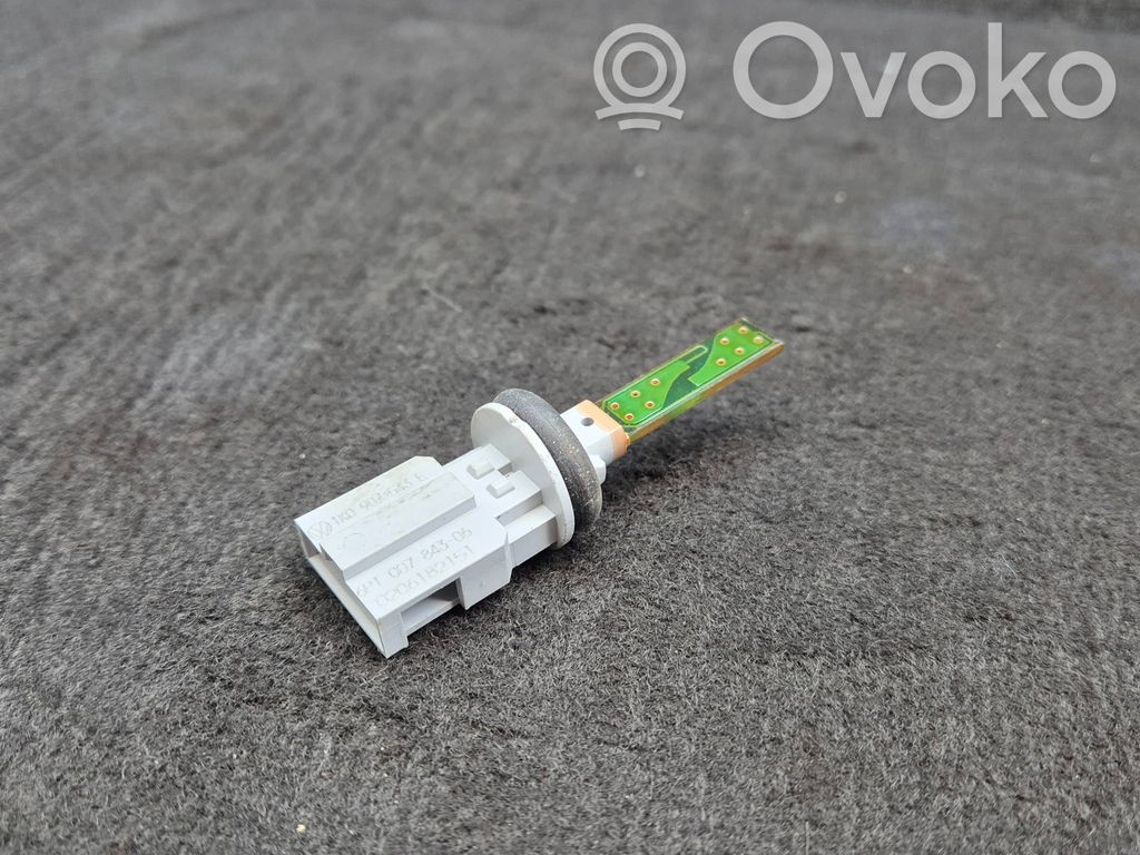 Audi Q8 Senzor temperatură interioară 