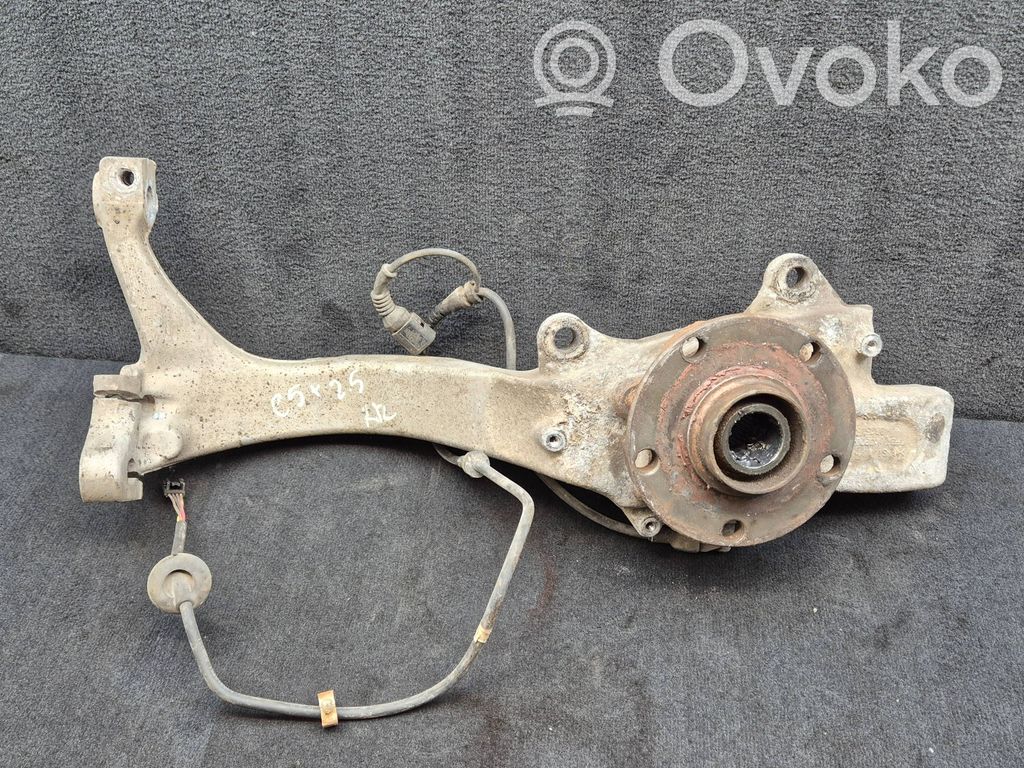 Audi A6 S6 C5 4B Piasta koła przedniego 
