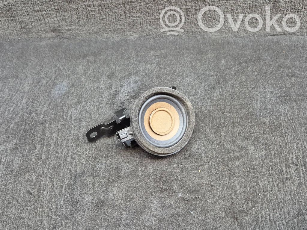 Audi Q8 Altavoz del panel 