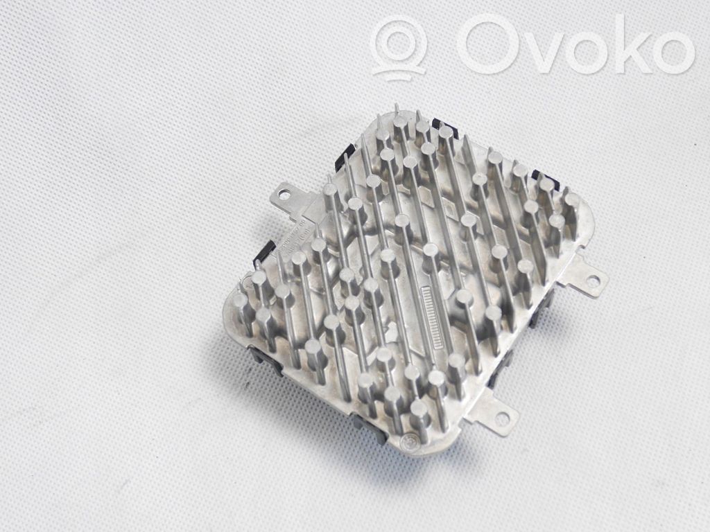 BMW 5 G60 G61 Módulo de control de balasto LED 
