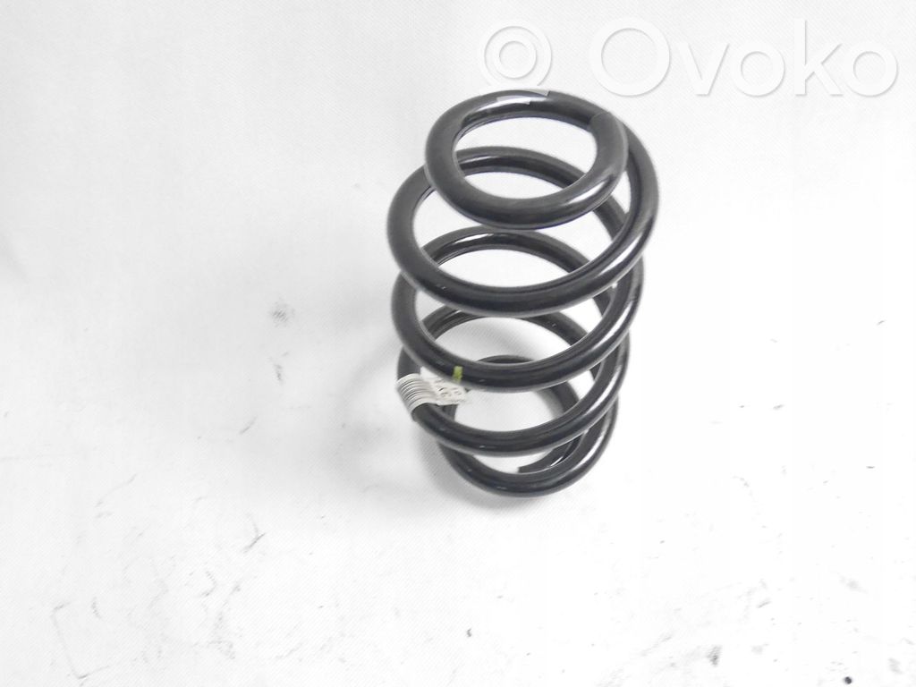 BMW 1 F40 Rear coil spring 