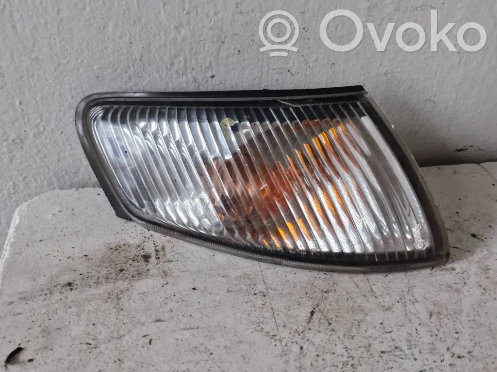 Mazda 626 Front indicator light 