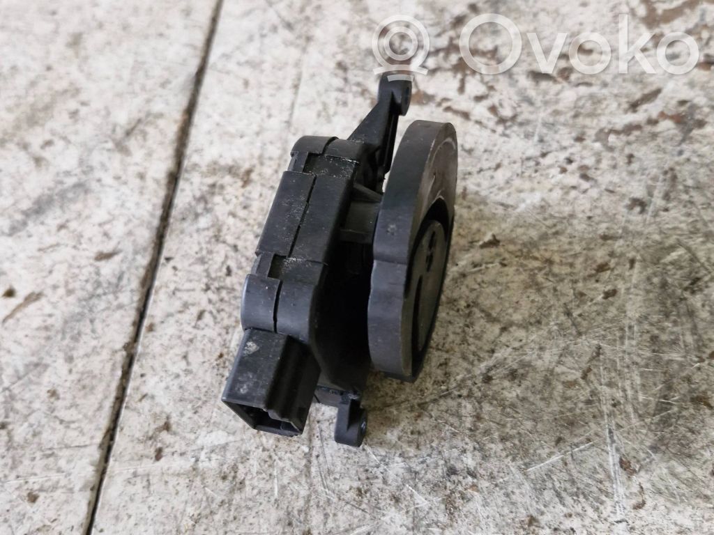 Audi A4 S4 B7 8E 8H Motorino attuatore aria 