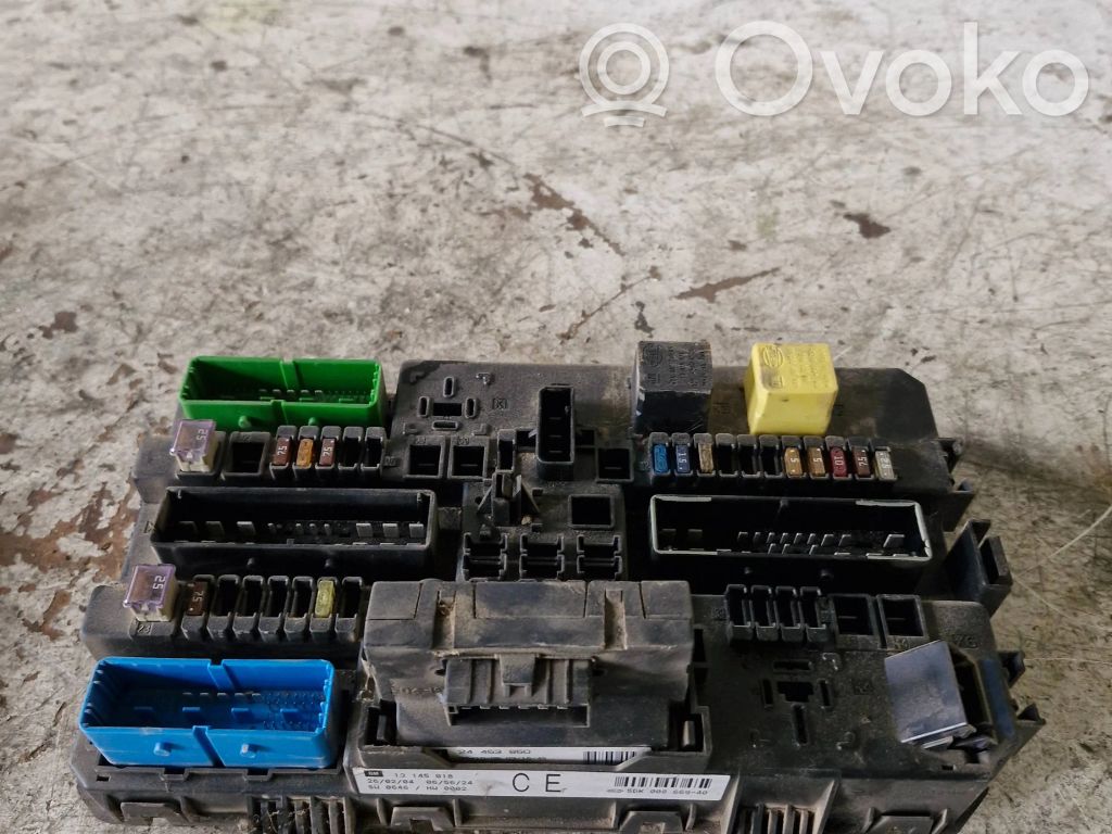 Opel Astra H Fuse box set 