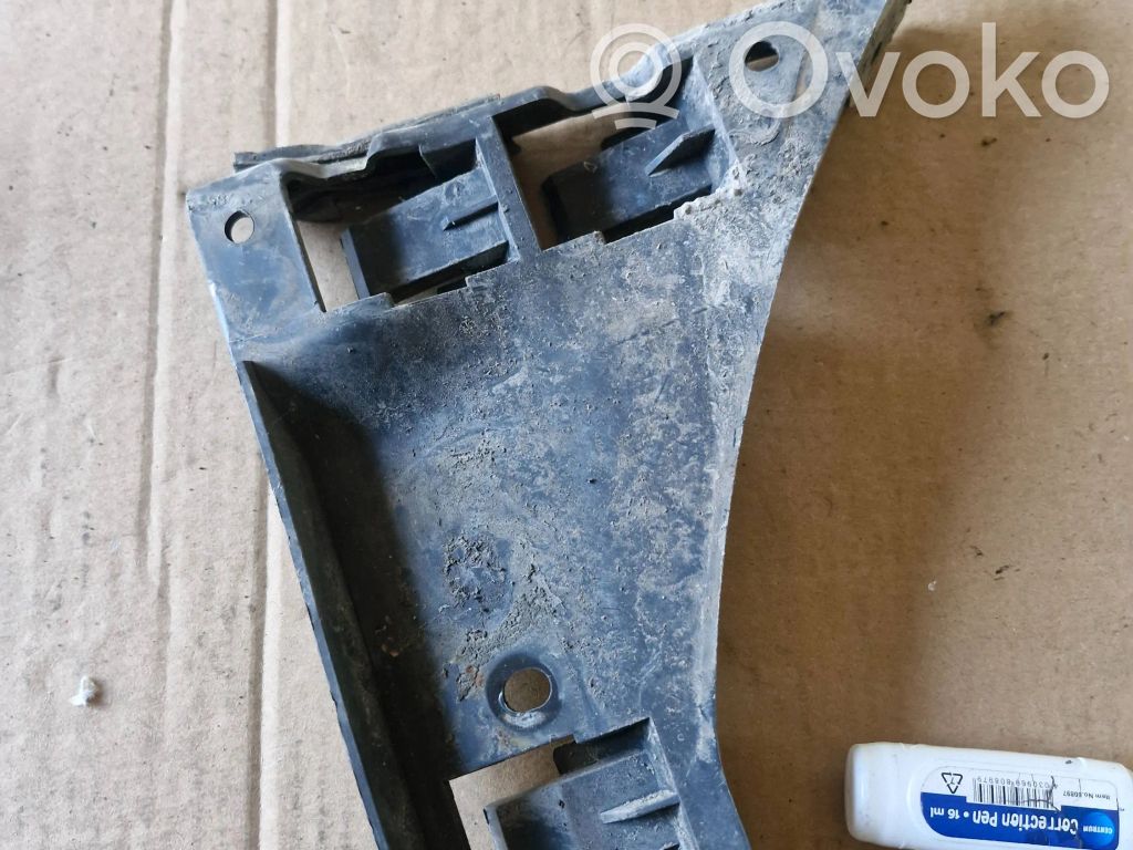 Ford Galaxy Front bumper mounting bracket 