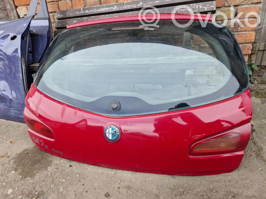 Tailgate/trunk/boot lid