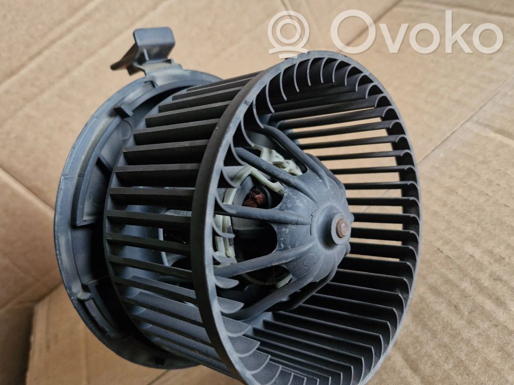 Renault Megane II Mazā radiatora ventilators 