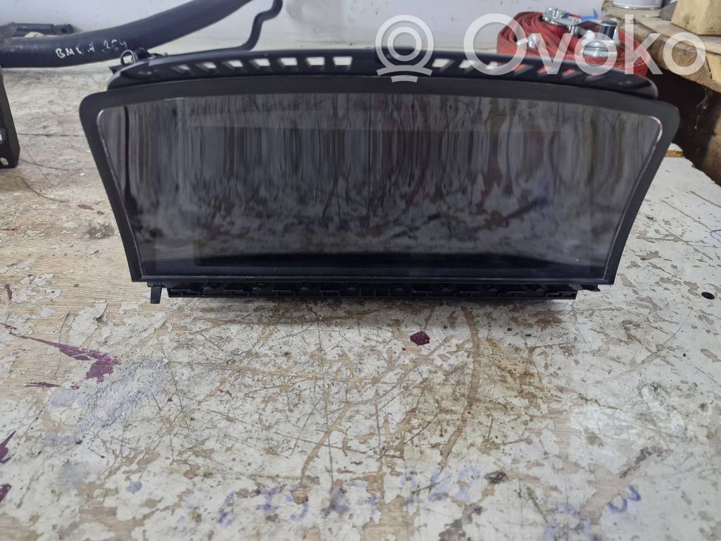 Screen/display/small screen   65826986301