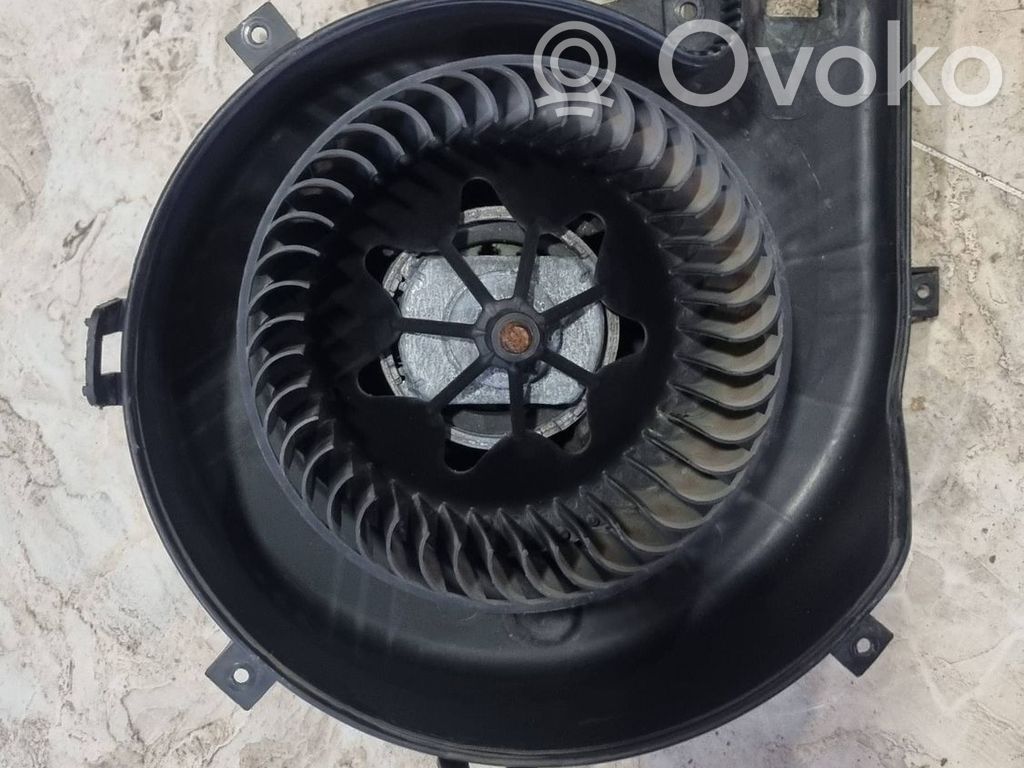 Opel Vectra C Вентилятор печки 