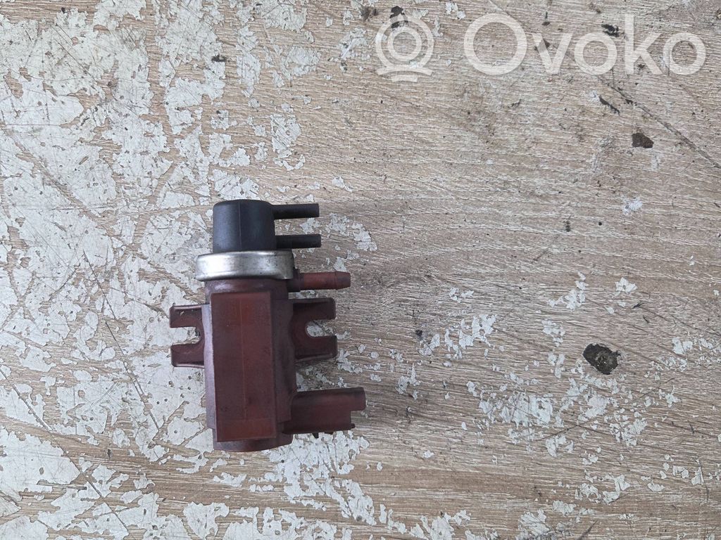 Ford Focus Solenoid supapă turbosuflantă 