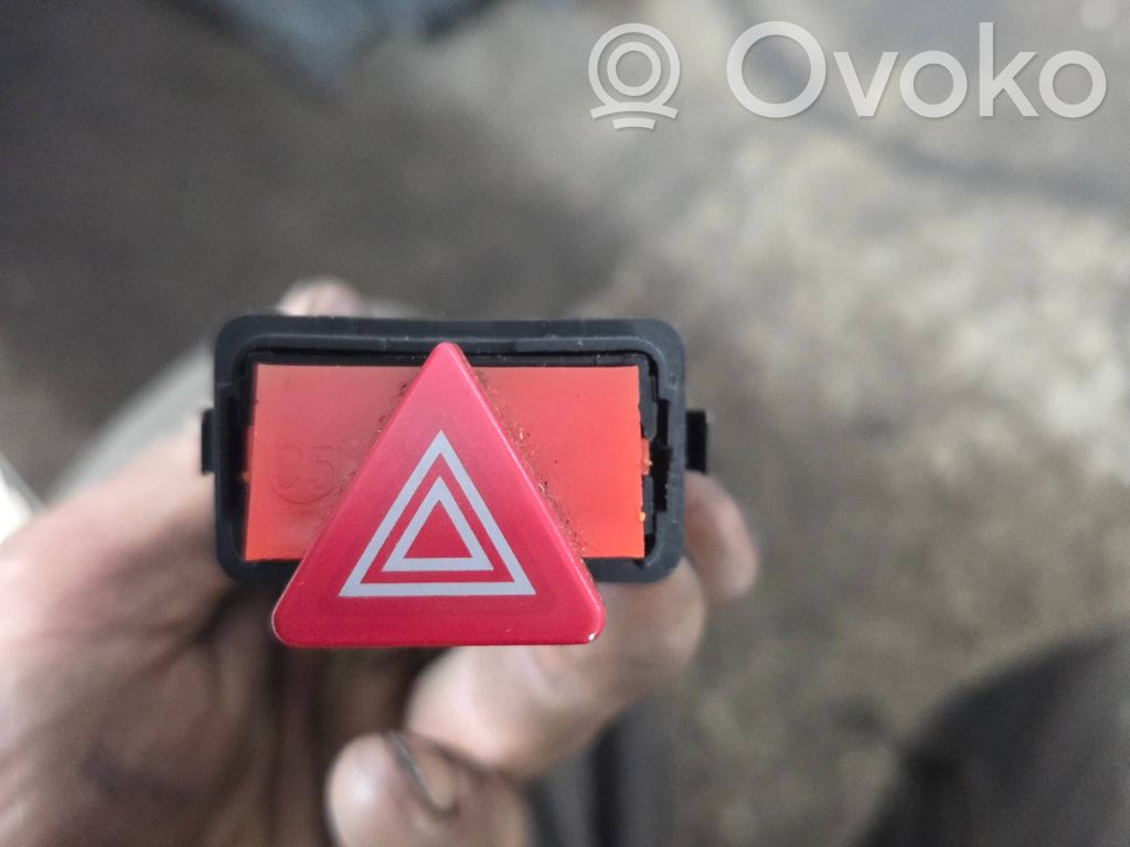 Audi A6 S6 C5 4B Schalter Warnblinkanlage 