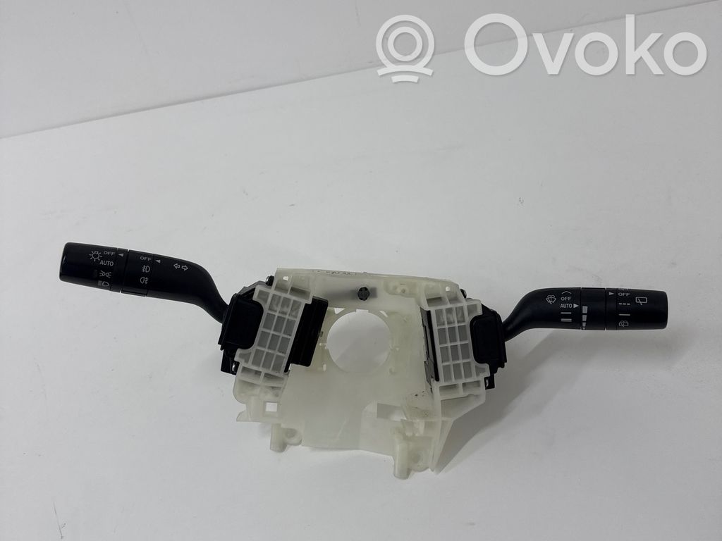 Mazda 3 II Interruptor/palanca de limpiador de luz de giro 