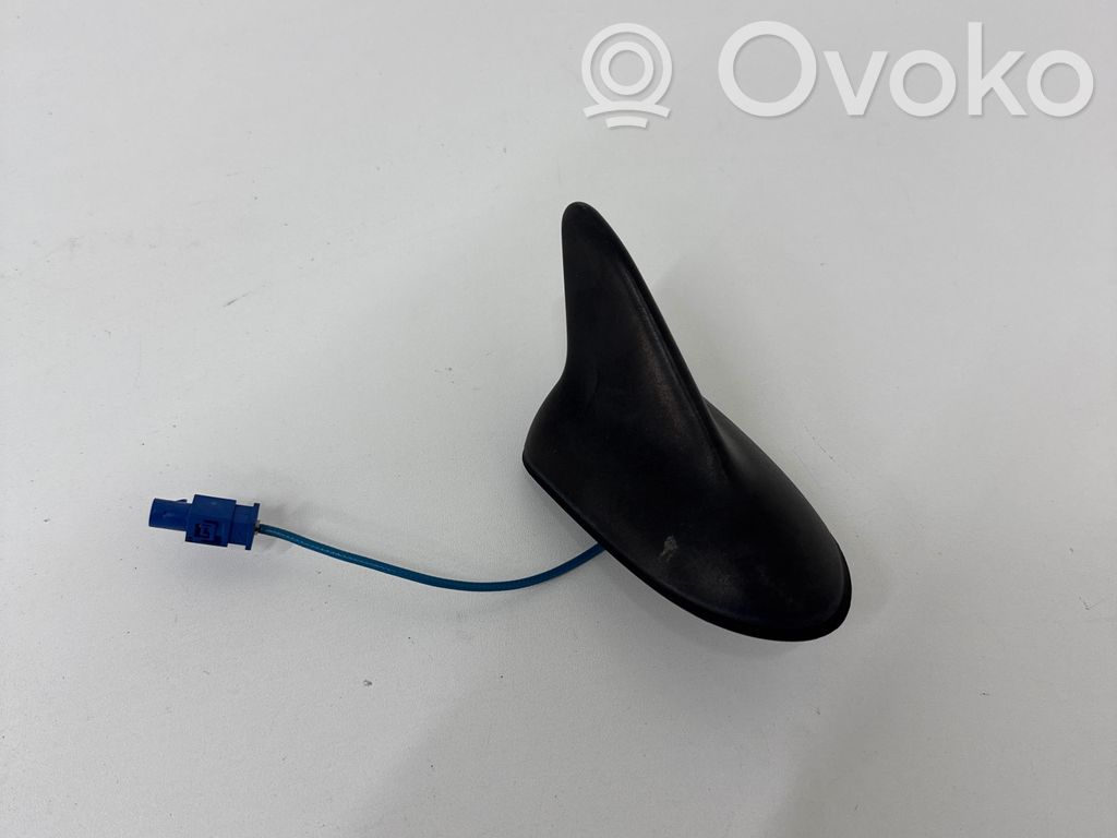 Antenne GPS   140640,22786215