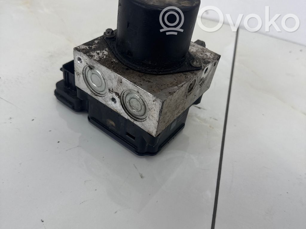 Opel Insignia A ABS Pump 