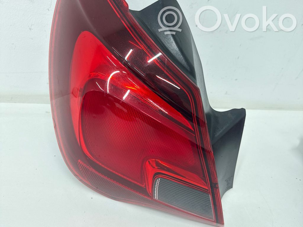 Opel Corsa E Rear/tail lights 