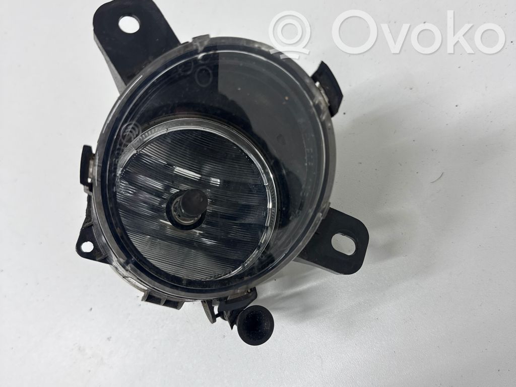 Opel Corsa E Etusumuvalo 