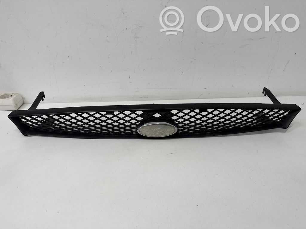 Ford Focus Front bumper upper radiator grill 