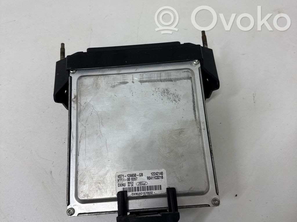 Ford Mondeo Mk III Engine control unit/module 