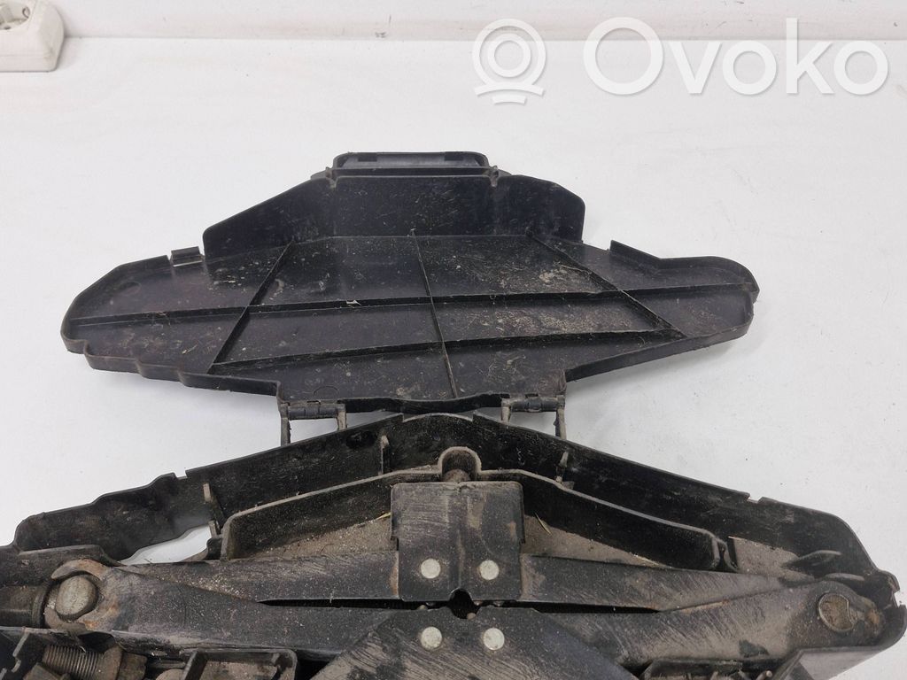 Tool set   91165728,212193,8200010887